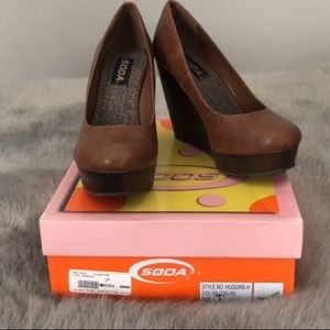 US Size 7 Brown Leather Wedges